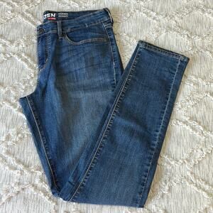 Levi’s Denizen Modern Skinny Women’s Jeans Dark Wash Size‎ 12